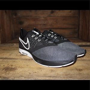 Nike Zoom Strike